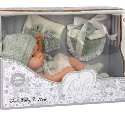 „Sweet Baby“ lėlė su megztuku ir kepuryte – žalia, 30 cm
