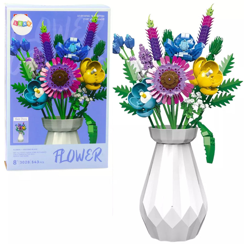 Statybiniai blokeliai gėlių puokštė baltoje vazoje