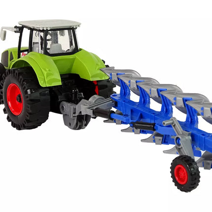 Traktorius su frikcine pavara ir plūgu