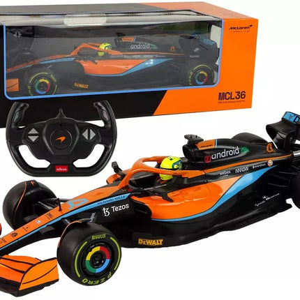 McLaren F1 1:12 – oranžinis nuotolinio valdymo lenktyninis automobilis