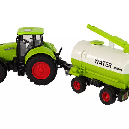 Traktorius su priekaba ir dideliais ratais