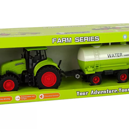 Traktorius su priekaba ir dideliais ratais