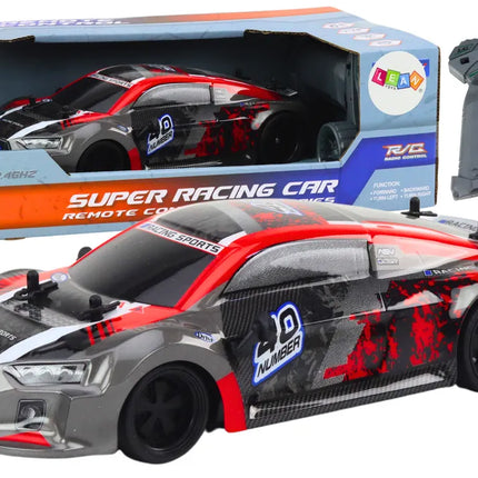 Drift automobilis guminiais ratais raudonas