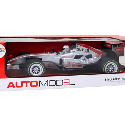 Sportinis automobilis valdomas pultu sidabrinis