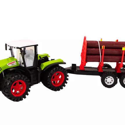 Ūkininko traktorius su priekaba medienai