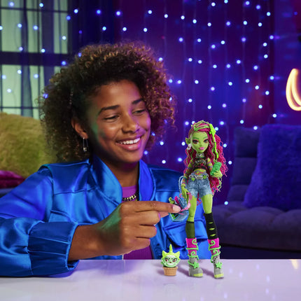 MONSTER HIGH lėlė – Venera (HRP81)