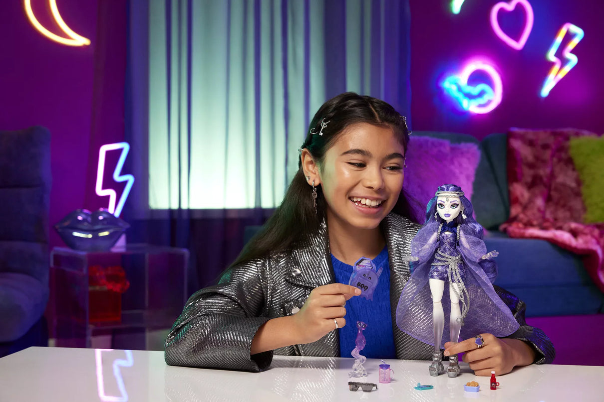 MONSTER HIGH lėlė – Spektra (HXH77)