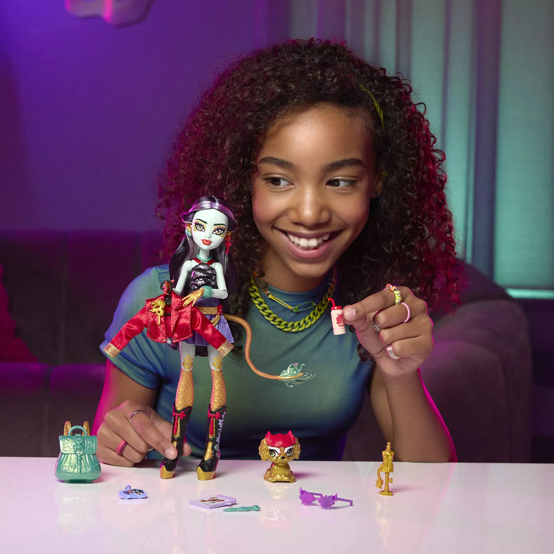 MONSTER HIGH lėlė – Jinafirė (HYV58)