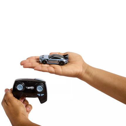 HOT WHEELS RC automodelis – Ford Mustang GTD (JBH04)