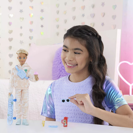 BARBIE DREAM BESTIES lėlė Ken (JDD75)