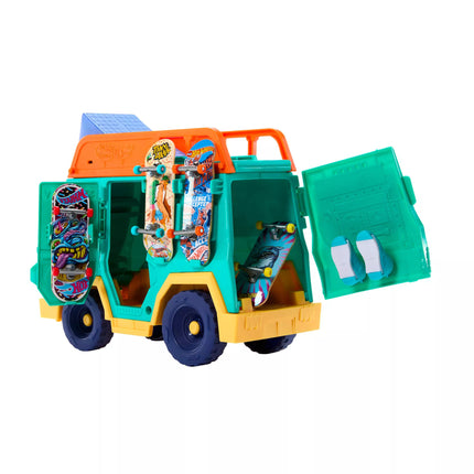 HOT WHEELS rinkinys – Riedlentininko autobusiukas, įkvėptas Tony Hawk (JGG91)