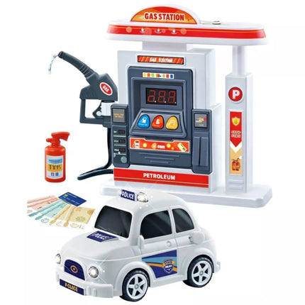 Interaktyvi degalinė su automobiliu