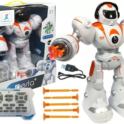 Nuotoliniu būdu valdomas R/C robotas šaudo raketas