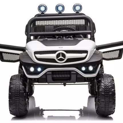 Elektrinis vaikiškas pasivažinėjimo automobilis Mercedes Unimog S, baltas.