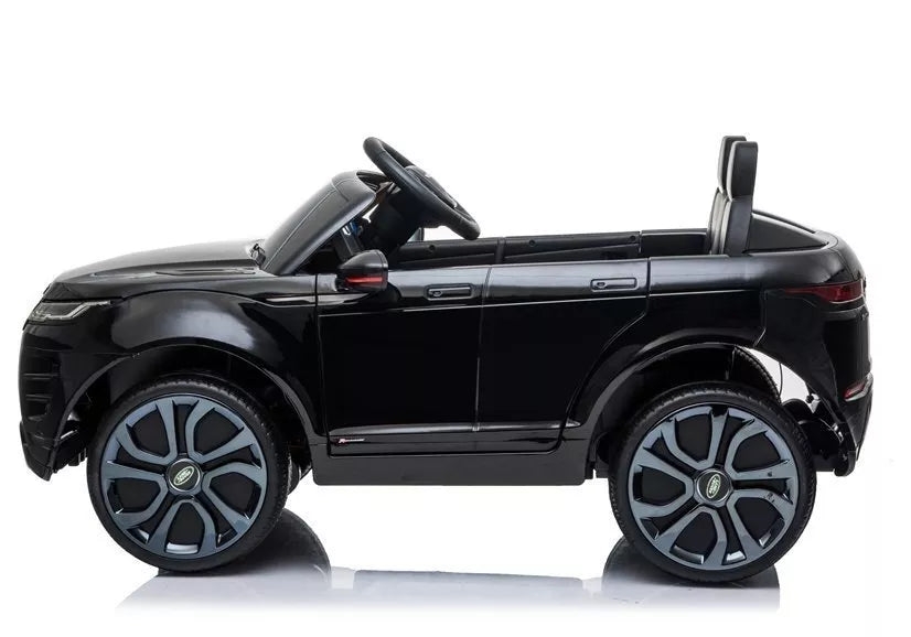Range Rover Evoque – elektrinis vaikiškas automobilis, juodos spalvos