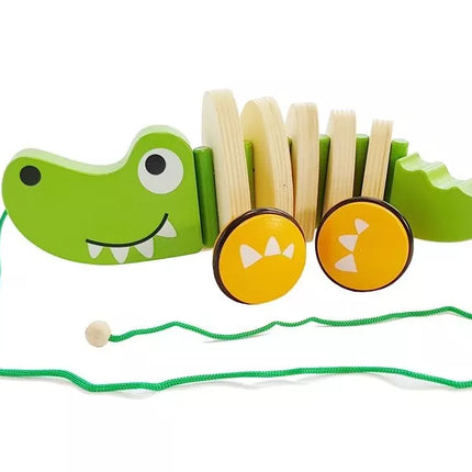 Medinis krokodilas ant ratukų