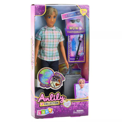 Anlily lėlė vaikinas su kelionės aksesuarais