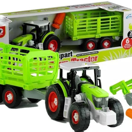 Žalias traktorius su priekaba ir atsuktuvu