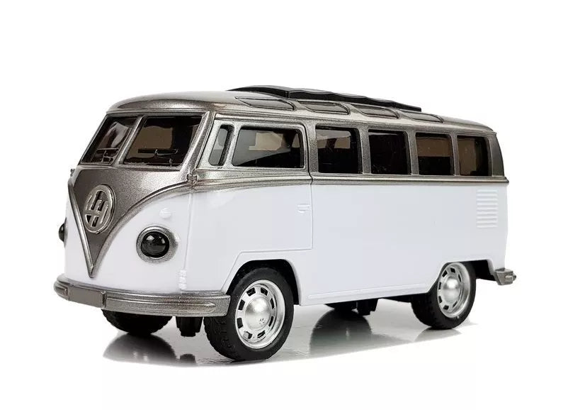 Baltas autobusas su garso efektu