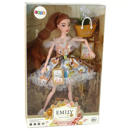 Lėlė Emilija su raudonais plaukais