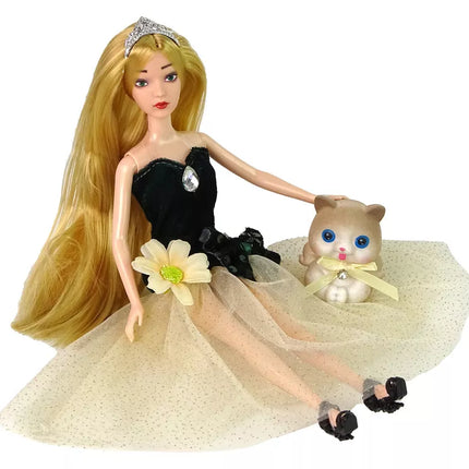 Ilgaplaukė lėlė Emilija su katinu ir gėlėmis