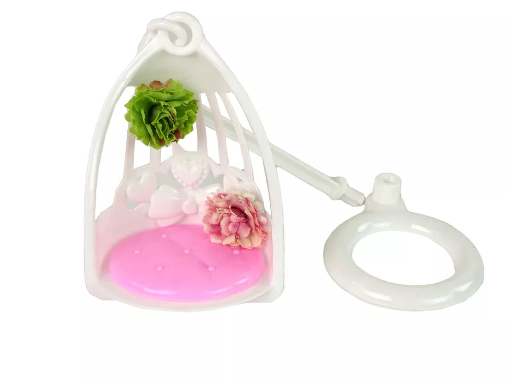 Lėlė Emilija su supynėmis