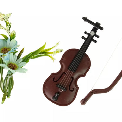 Lėlė Emilija su smuiku