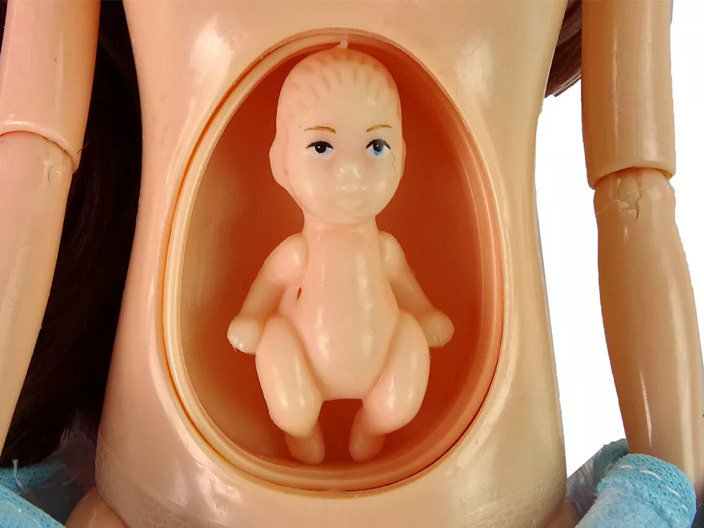 Nėščia lėlė su kūdikiu, mėlyna suknelė