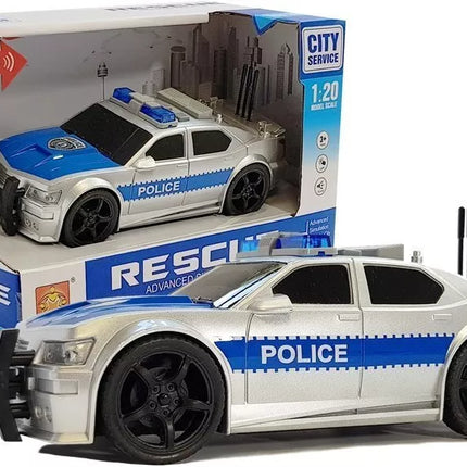 Akumuliatorinis baltas policijos automobilis