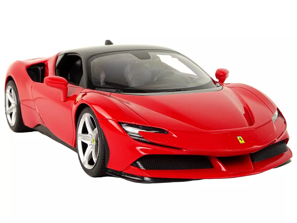Raudonas sportinis automobilis Ferrari