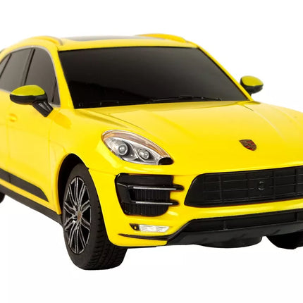 Radijo bangomis valdomas geltonas automobilis