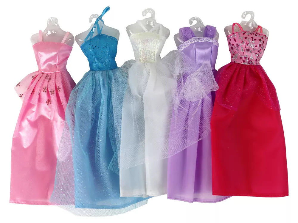 Vaikiška lėlė su suknelių ir aksesuarų rinkiniu