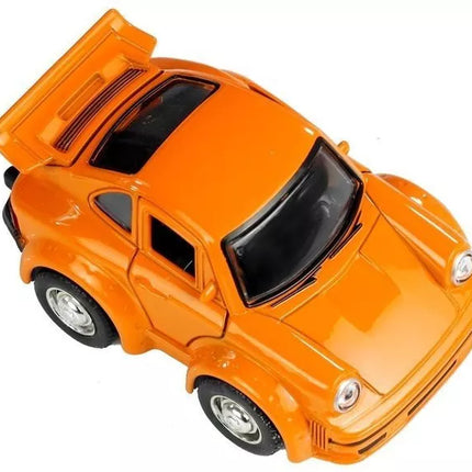 Klasikinis metalinis automobilis