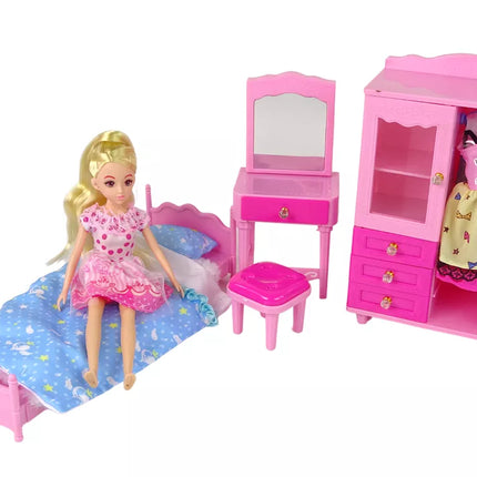 Lėlė su baldų komplektu