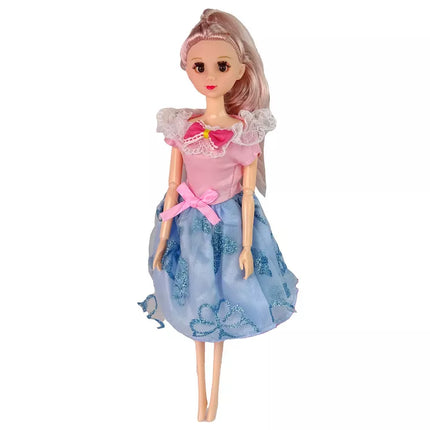 Lėlė su lėlių namelio aksesuarais