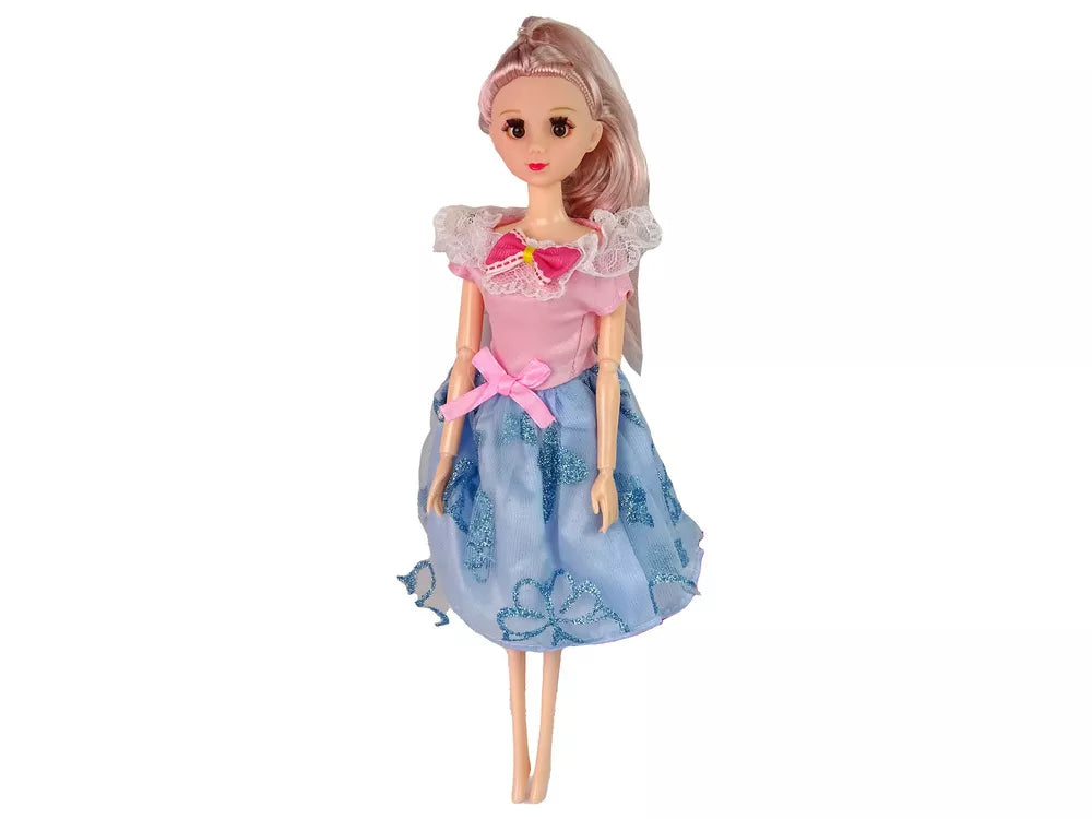 Lėlė su lėlių namelio aksesuarais