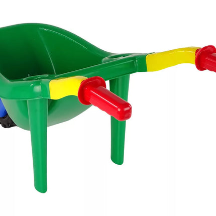 Didelis žalias sodo karutis