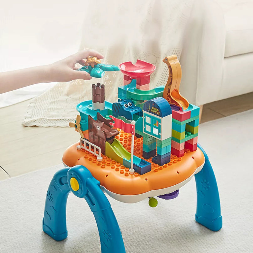 Mėlynas edukacinis stalas