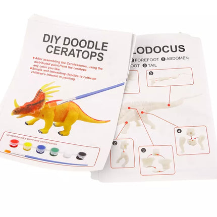 Kiaušinis su dinozaurais tapybos rinkinys