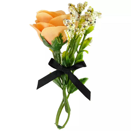 Lėlė modelis Emilija su gėlėmis