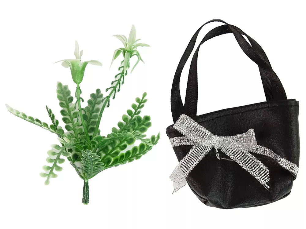 Modelis lėlė Emily su rankine ir gėlėmis