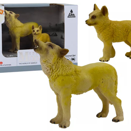 Suaugusio ir jauno vilko figurėlės