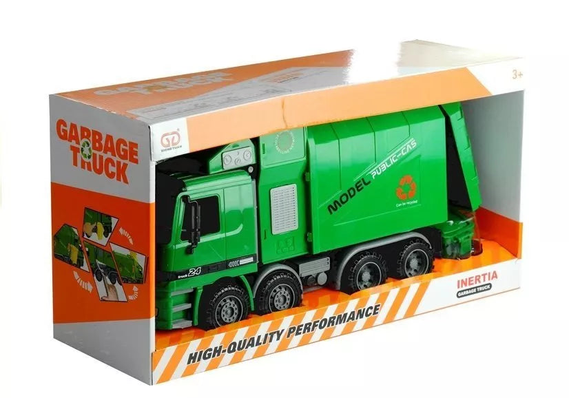 Žalia šiukšlių mašina su konteineriais