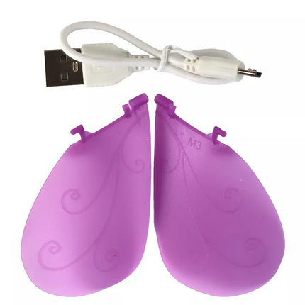 Rankiniu būdu valdoma magiška skraidanti lėlė Fėja