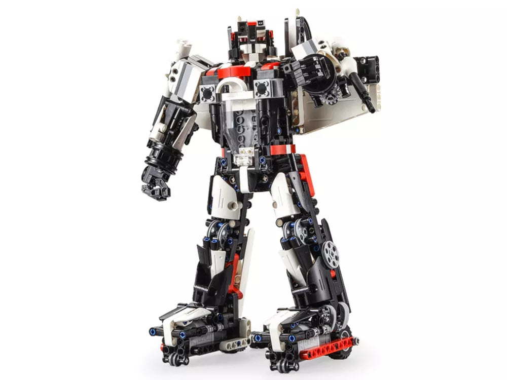 Konstrukcinių blokelių robotas-lėktuvas valdomas nuotoliniu būdu