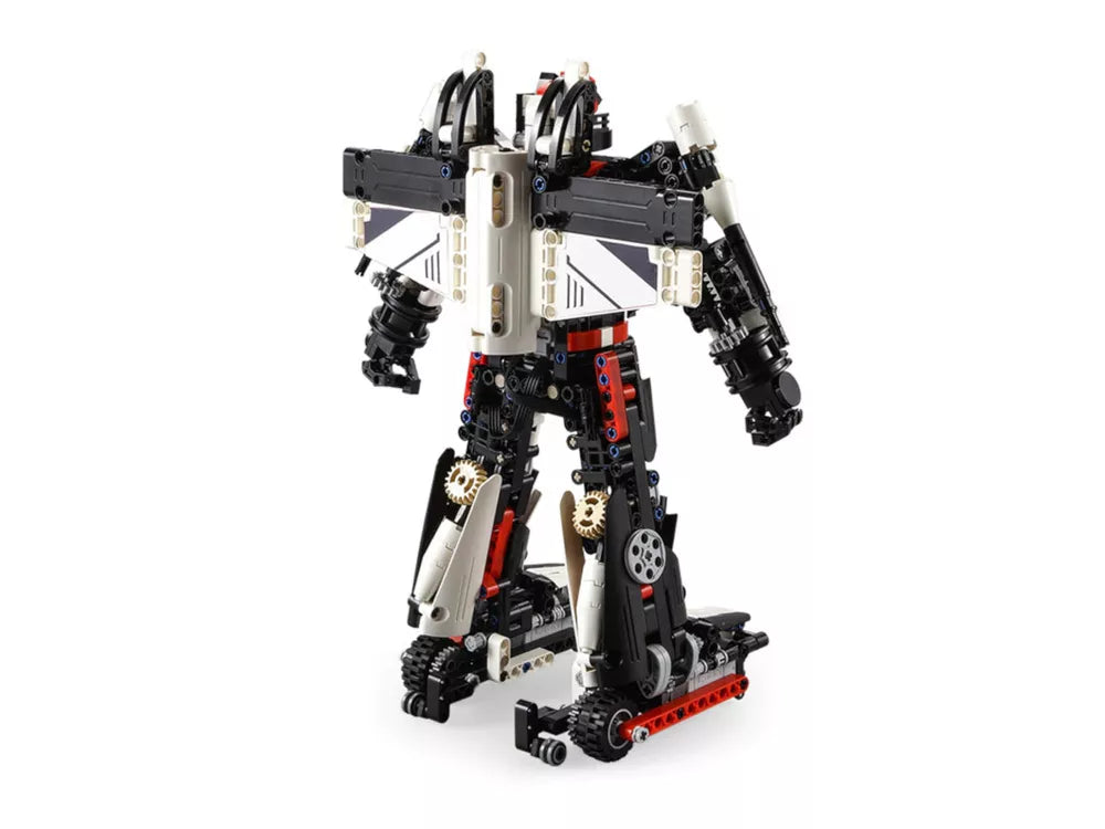 Konstrukcinių blokelių robotas-lėktuvas valdomas nuotoliniu būdu