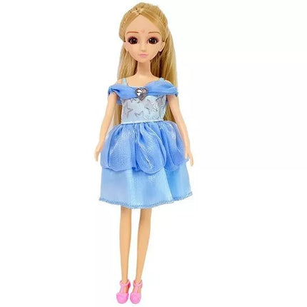 Lėlės modelis ir drabužių rinkinys