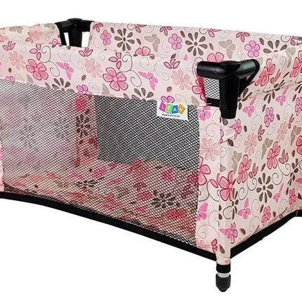 Rožinė lėlės lovytė su gėlėmis