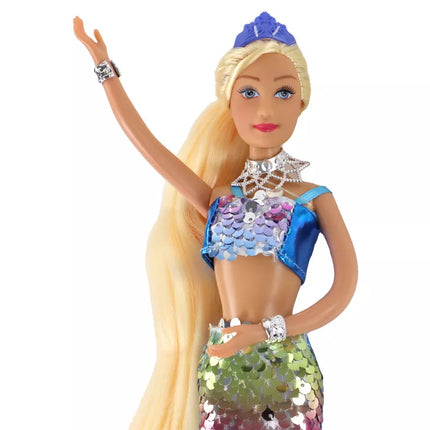 Šviesiaplaukė undinėlė lėlė su uodega ir žvyneliais