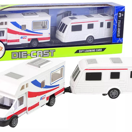 Baltas kemperio ir priekabos rinkinys